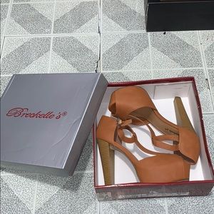 Breckell's Brina-21 Platform Heels